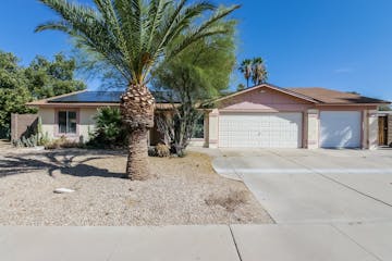 4924 W Villa Rita Dr Glendale, AZ 85308